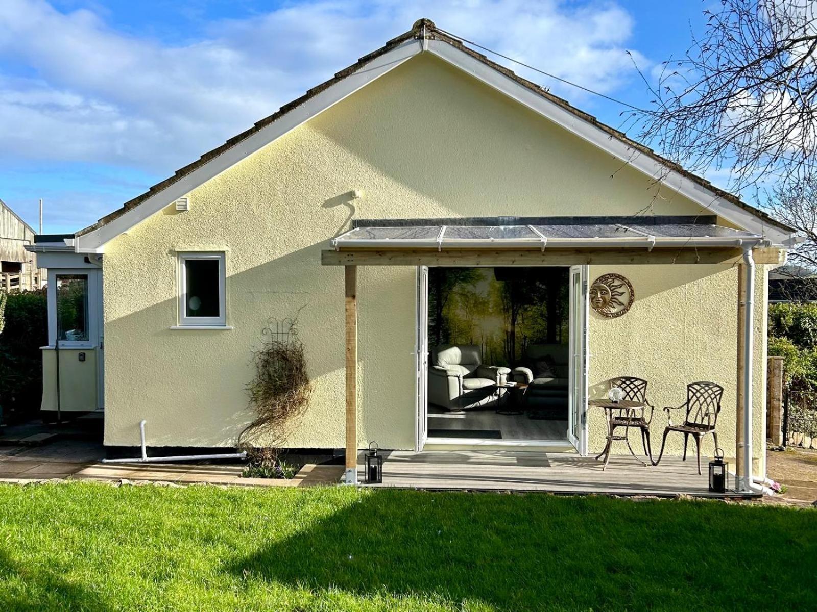 Sundial Cottage Ньютон Эбэт Экстерьер фото